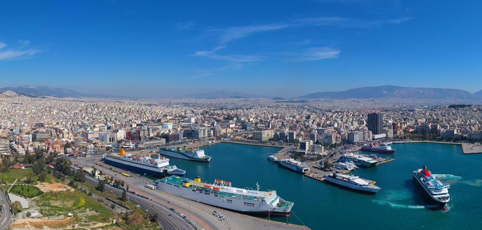 Piraeus - Ateena