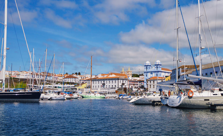 Angra do Heroismo, Azorit