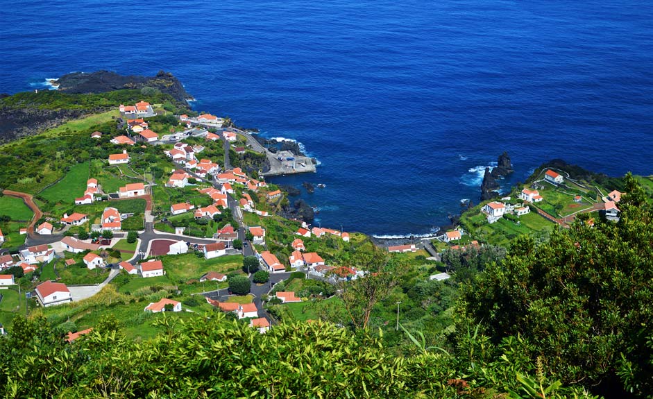Fajã do Ouvidor, Azorit