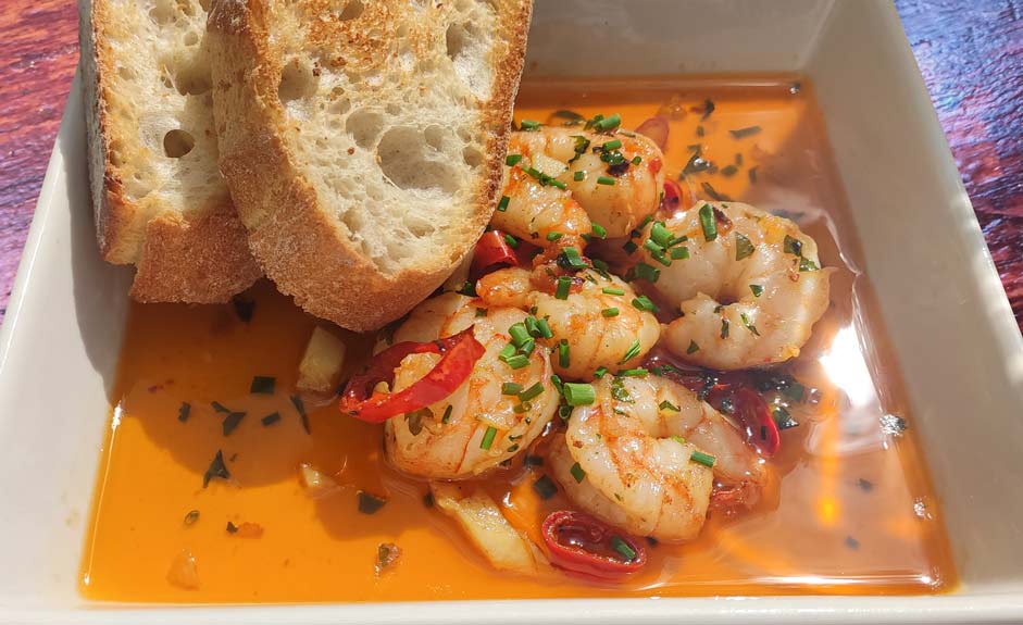 tapas - gambas al pil pil