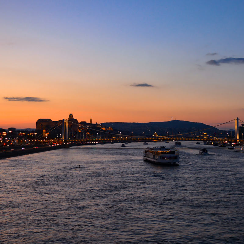 Budapest auringonlasku