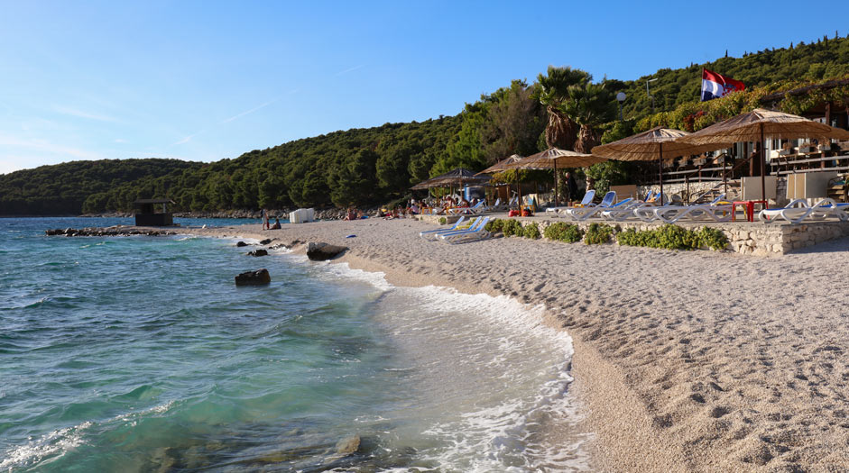 Medena beach, Seget Donji