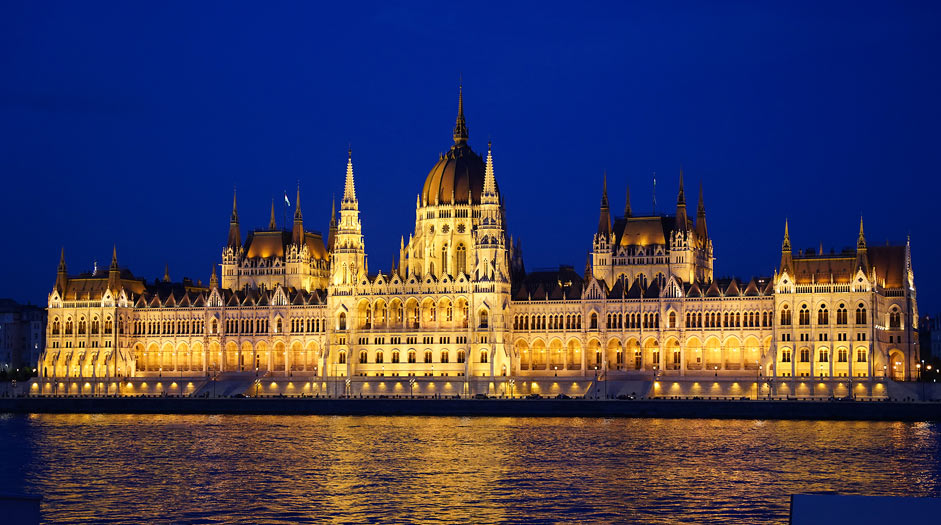 Parlamenttitalo, Budapest