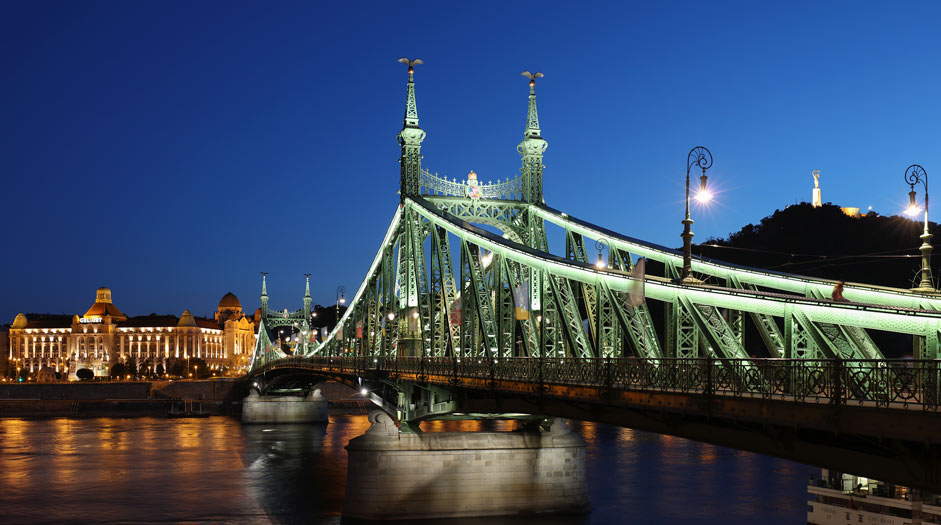 Vapaudensilta – Budapestin nähtävyydet